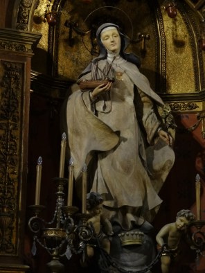 성녀 마리아 데 세르벨리온_photo by Jordiferrer_in the Basilica of La Merce in Barcelona_Spain.jpg